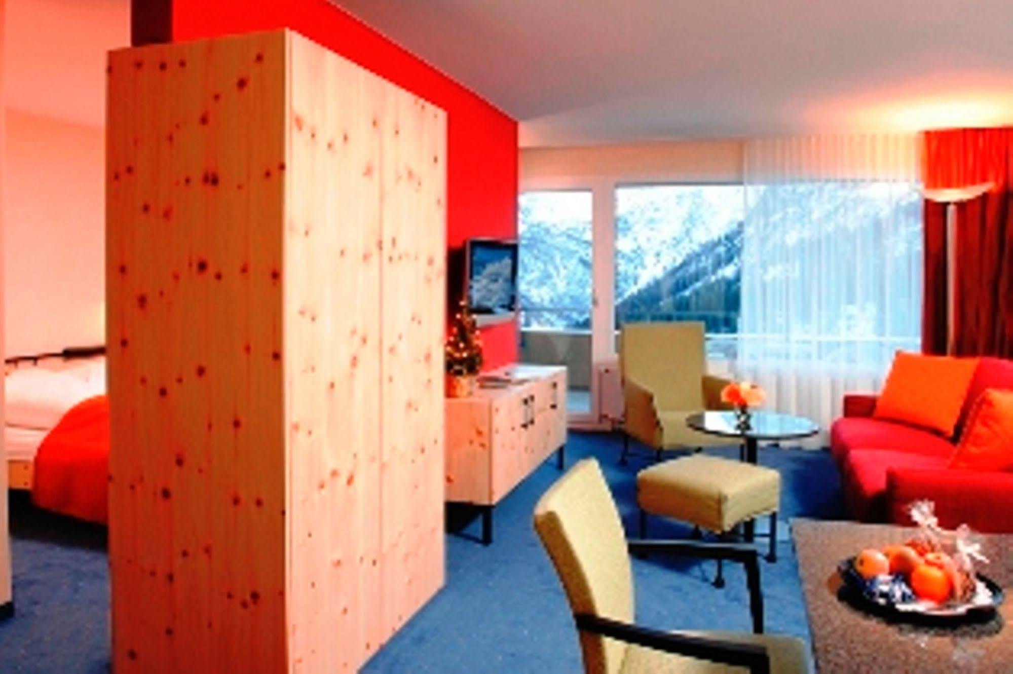 The Excelsior Ostfluegel Hotel Arosa Phòng bức ảnh